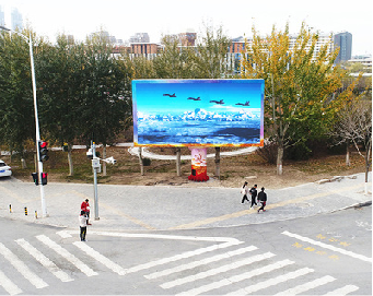 信阳户外大屏广告投放要点。